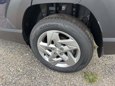 New 2026 Hyundai Kona SE image 4