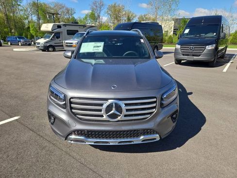 New 2026 Mercedes-Benz GLB 250 4MATIC image 7