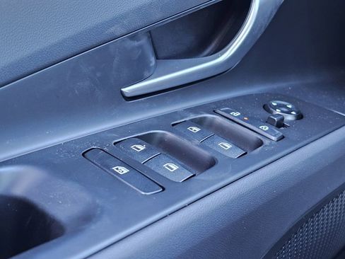 New 2026 Hyundai Elantra SE w/ Cargo Package image 12