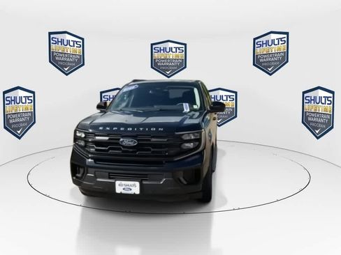 Used 2026 Ford Expedition Max Active AWD/4WD image 4