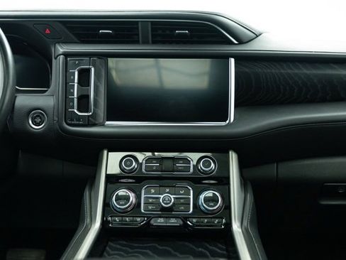 Used 2023 GMC Yukon XL Denali image 18