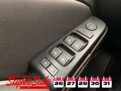 Used 2019 Chevrolet Tahoe LS image 28