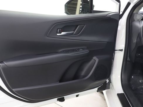 Used 2026 Toyota Prius AWD image 17