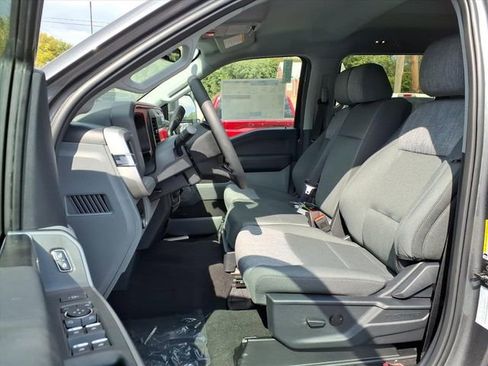New 2026 Ford F350 XLT w/ XLT Premium Package image 8