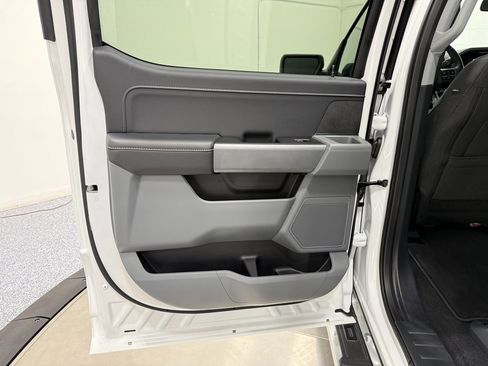 Used 2024 Ford F150 XLT w/ Mobile Office Package image 45