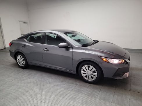 Used 2022 Nissan Sentra S FWD image 11