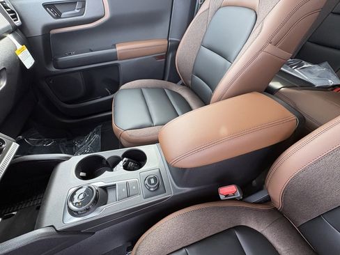 New 2025 Ford Bronco Sport Outer Banks w/ Outer Banks Tech Package+ image 35