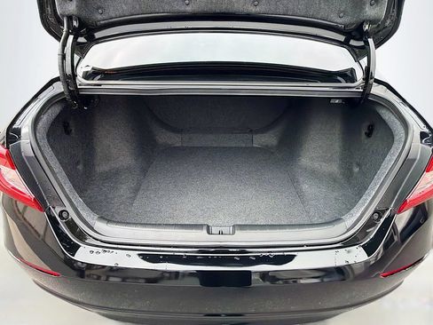 Used 2018 Honda Accord LX image 23
