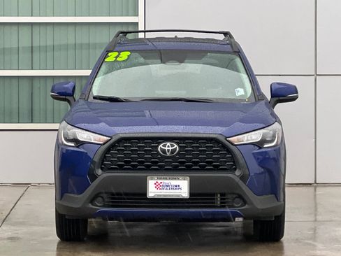 Used 2023 Toyota Corolla Cross LE w/ Moonroof Package AWD/4WD image 6