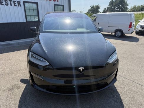 Used 2022 Tesla Model X Plaid AWD/4WD image 4