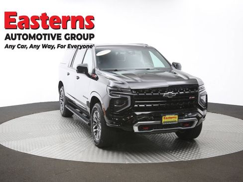 Used 2025 Chevrolet Suburban Z71 AWD/4WD image 54