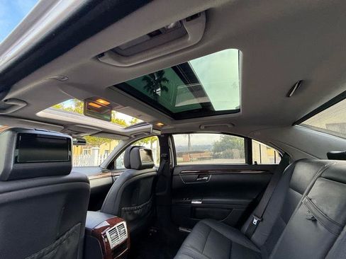 Used 2010 Mercedes-Benz S 550 image 35