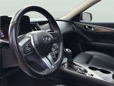 Used 2018 INFINITI Q50 Sport image 28