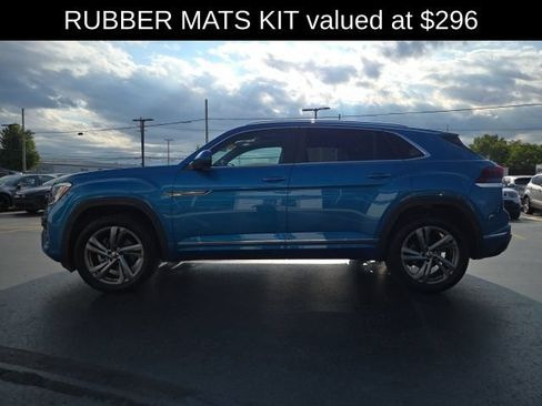 Used 2024 Volkswagen Atlas Cross Sport SEL R-Line AWD/4WD image 5