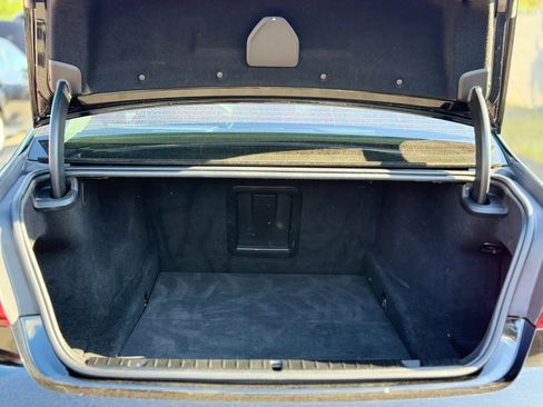 Used 2018 BMW 740i image 29