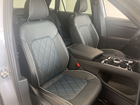 New 2026 Volkswagen Atlas Cross Sport SEL Premium R-Line AWD/4WD image 45