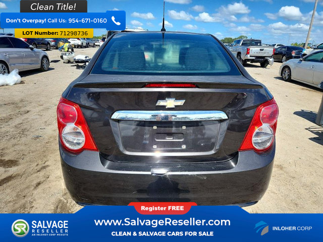 Used 2014 Chevrolet Sonic LT w/ Wheels and Fog Lamp Package FWD image 8