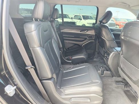 Used 2021 Jeep Grand Cherokee L Limited w/ Trailer Tow Group (B) image 17