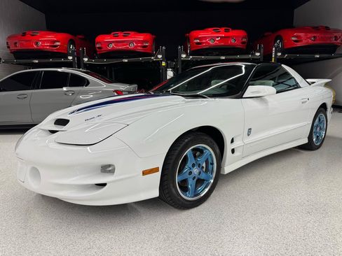 Used 1999 Pontiac Firebird Formula RWD image 5