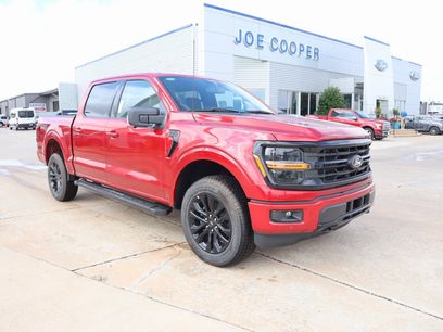New 2025 Ford F150 XLT w/ Equipment Group 302A MID