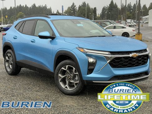 New 2026 Chevrolet Trax LT w/ Driver Confidence Package image 5