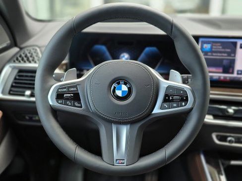 New 2026 BMW X5 xDrive40i w/ M Sport Package image 15