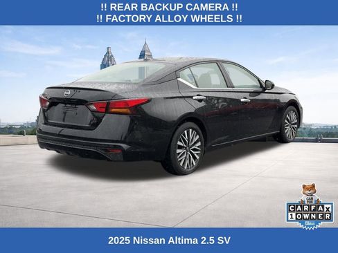 Used 2025 Nissan Altima 2.5 SV image 5