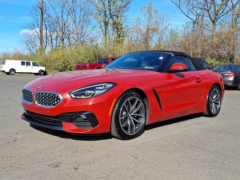 Used 2021 BMW Z4 sDrive30i w/ Premium Package image 4