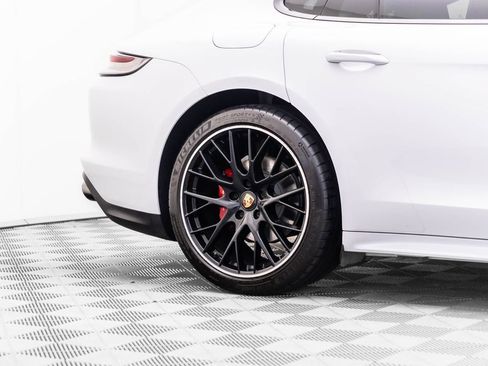 Used 2021 Porsche Panamera 4S AWD/4WD image 39