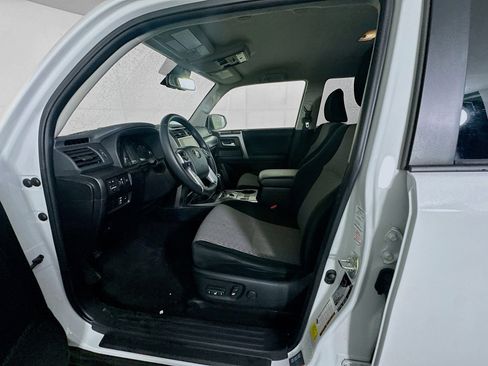 Used 2024 Toyota 4Runner SR5 image 13