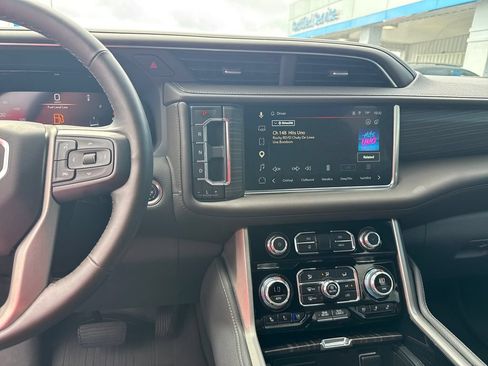 Used 2023 GMC Yukon Denali AWD/4WD image 33