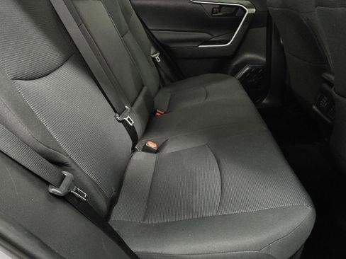 Certified 2021 Toyota RAV4 LE image 19