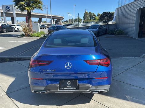 Used 2025 Mercedes-Benz CLA 250 image 7