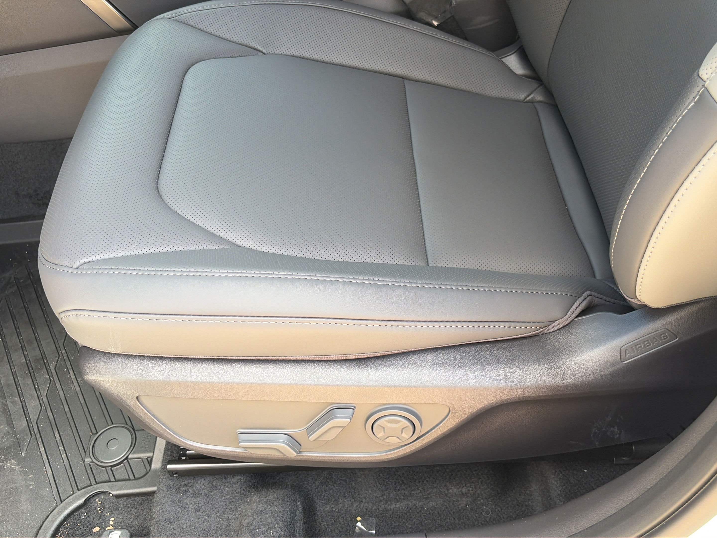 New 2027 Kia Seltos EX FWD image 18
