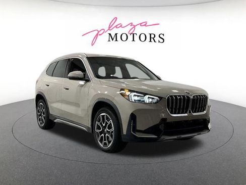 Used 2026 BMW X1 xDrive28i w/ Technology Package AWD/4WD image 3