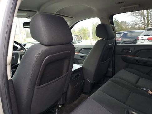 Used 2013 Chevrolet Tahoe LS w/ Convenience Package AWD/4WD image 8