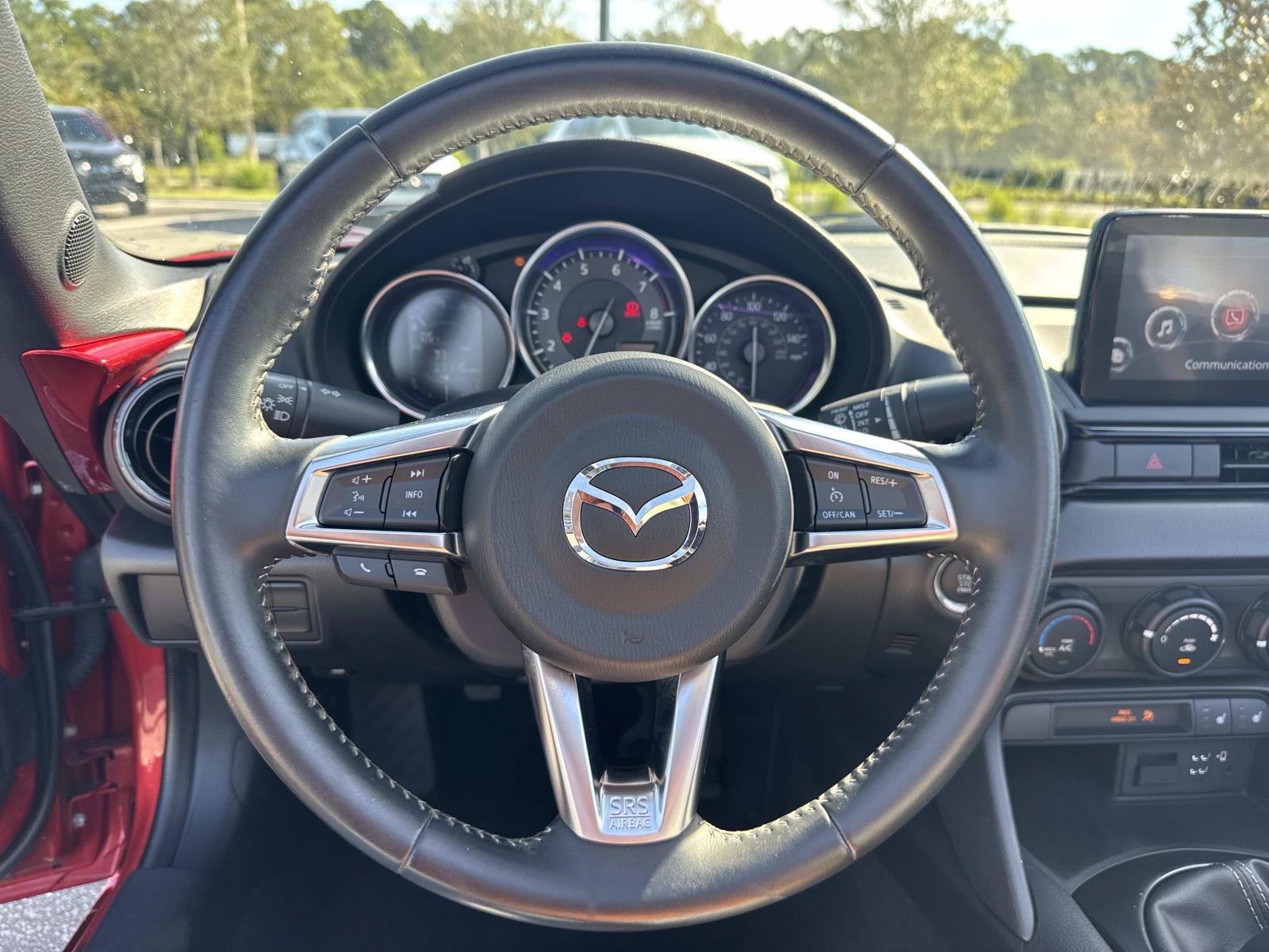 Used 2022 MAZDA MX-5 Miata Club RWD image 22