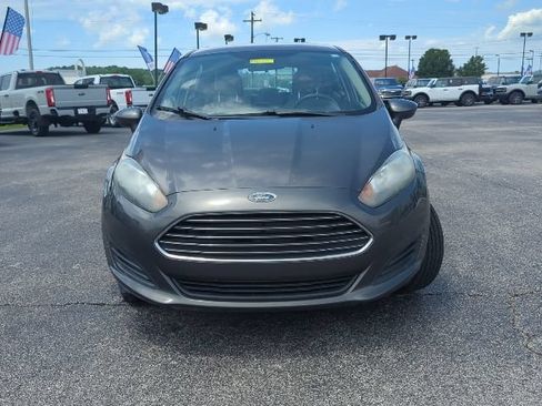 Used 2017 Ford Fiesta SE FWD image 4