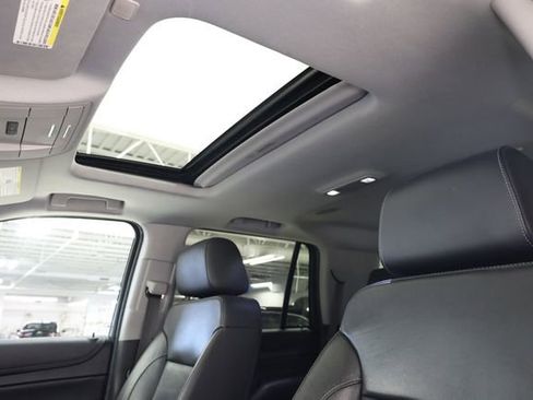 Used 2020 Chevrolet Tahoe LT image 28
