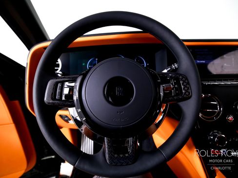 New 2026 Rolls-Royce Cullinan Black Badge image 14