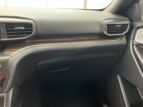 Used 2020 Ford Explorer Limited AWD/4WD image 13