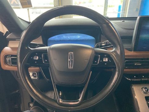 Used 2022 Lincoln Aviator Reserve image 7