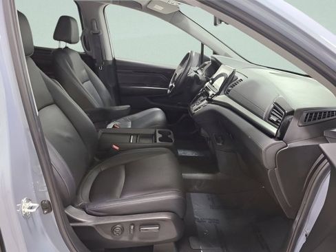 Used 2024 Honda Odyssey Touring image 13