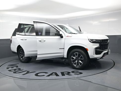 Certified 2023 Chevrolet Tahoe Z71 w/ Luxury Package image 24