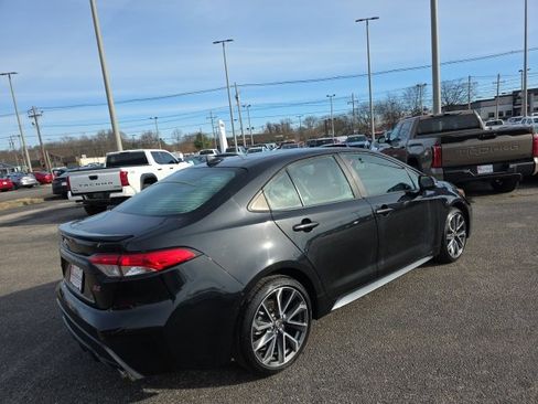 Certified 2022 Toyota Corolla SE image 4