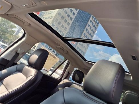 New 2025 Lincoln Aviator Premiere image 8