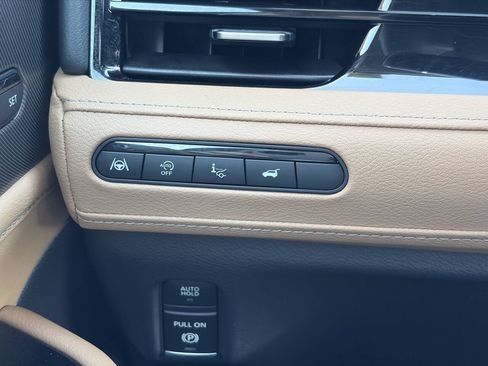Used 2025 INFINITI QX80 Luxe AWD/4WD image 39