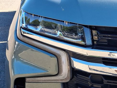 Used 2023 Chevrolet Tahoe LS w/ Driver Alert Package AWD/4WD image 4