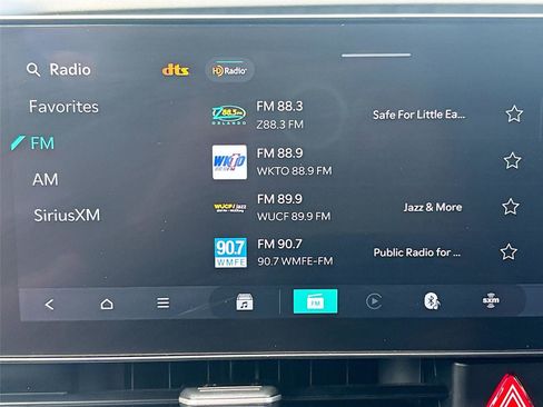 Used 2025 Kia Carnival FWD image 15