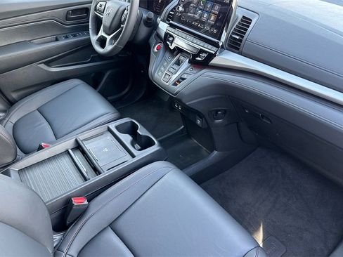 New 2026 Honda Odyssey Sport-L image 13